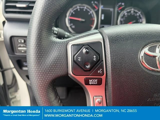 Used 2022 Toyota 4Runner Limited AWD/4WD image 19