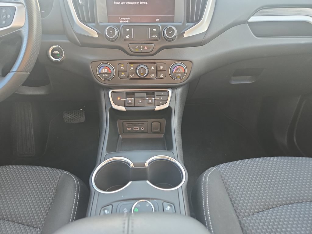 Used 2024 GMC Terrain SLE w/ Driver Convenience Package AWD/4WD image 13