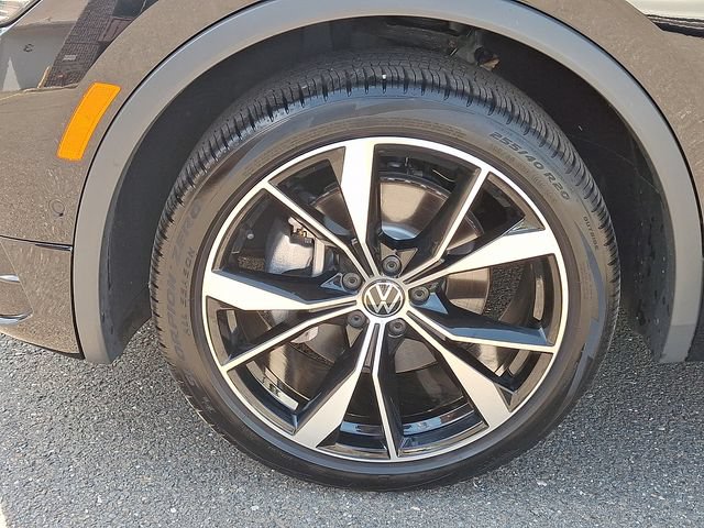 Certified 2023 Volkswagen Tiguan SEL R-Line AWD/4WD image 28