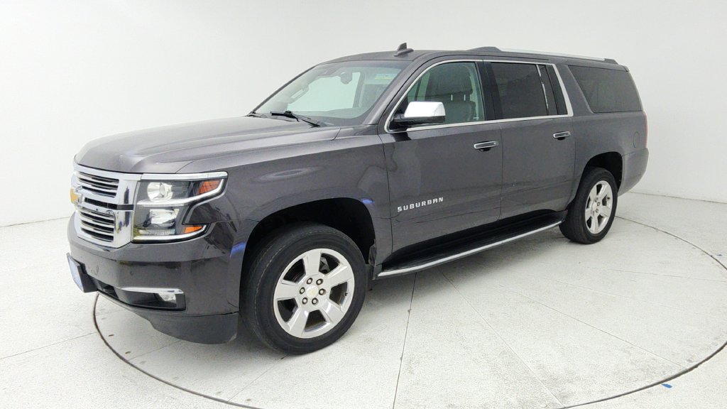 Used 2018 Chevrolet Suburban Premier RWD image 3