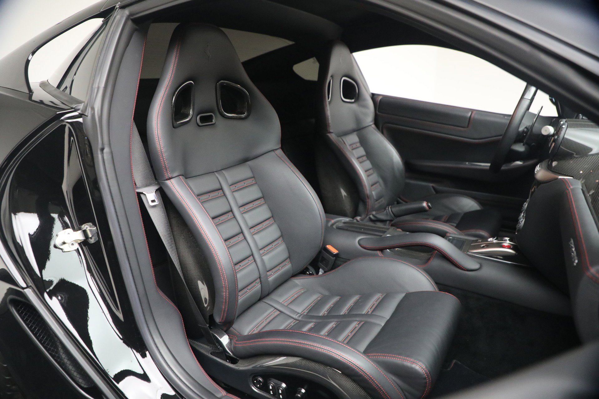 Used 2009 Ferrari 599 GTB Fiorano RWD image 21