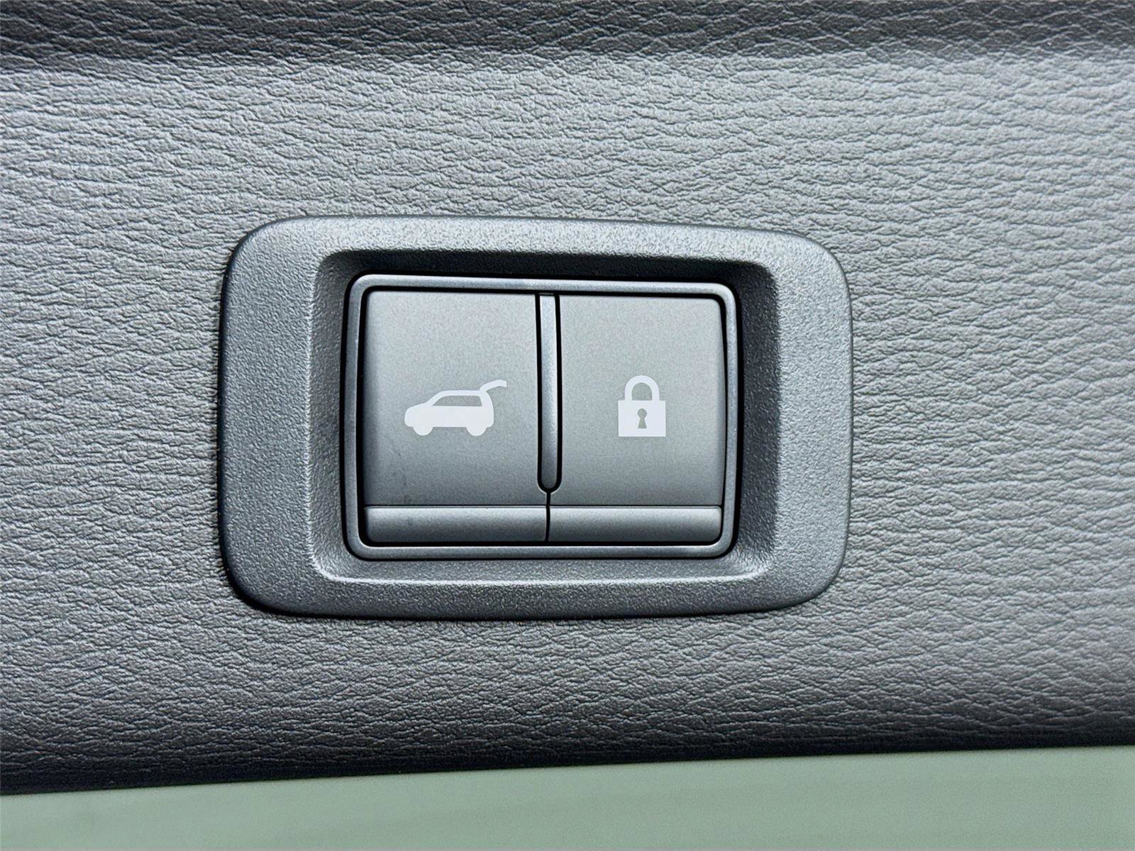 New 2026 Mitsubishi Outlander SE image 20