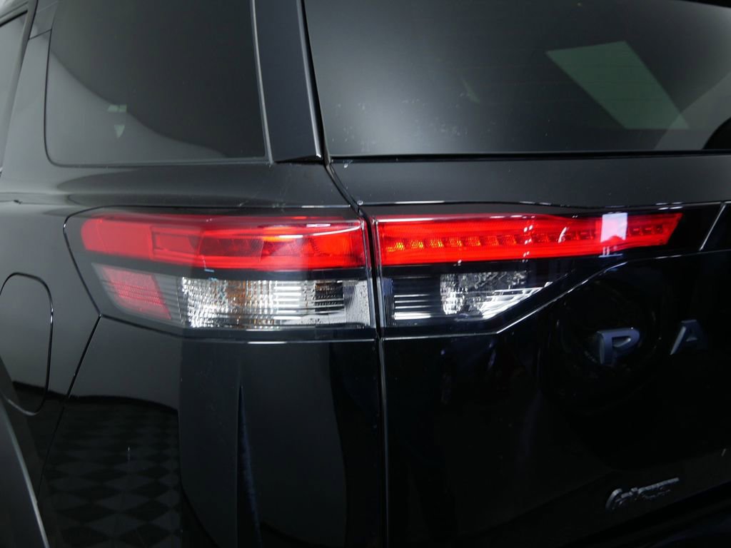 Used 2023 Nissan Pathfinder Platinum AWD/4WD image 12