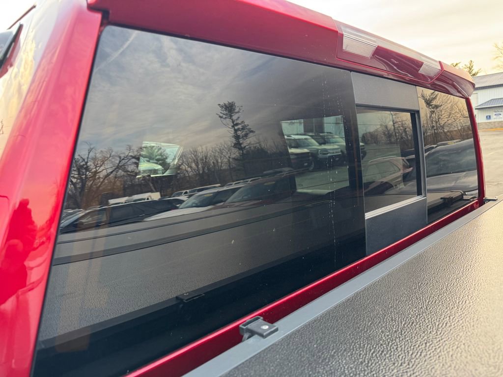 Used 2022 Chevrolet Silverado 1500 LT image 13