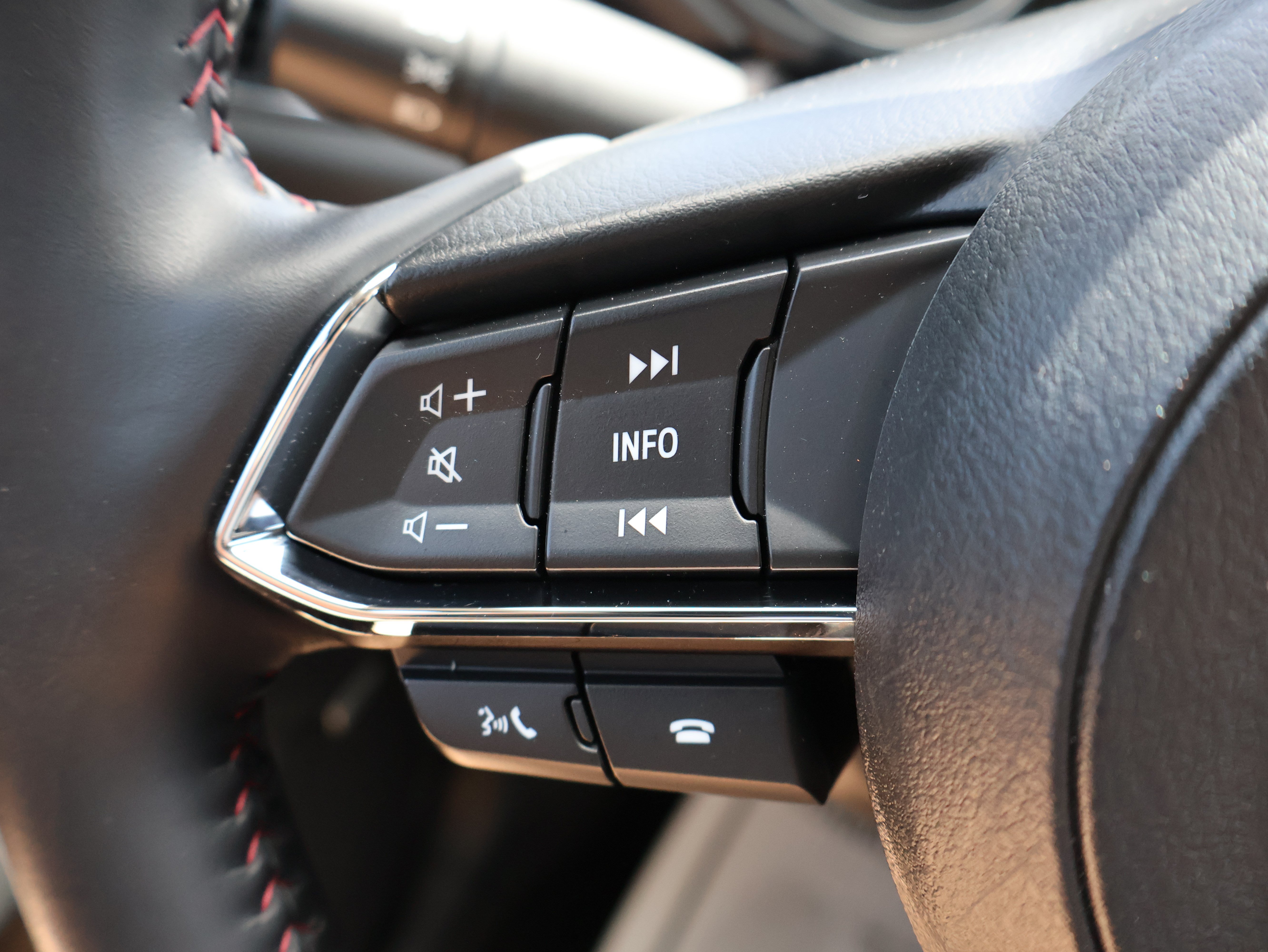 Used 2025 MAZDA CX-5 Carbon Edition AWD/4WD image 33