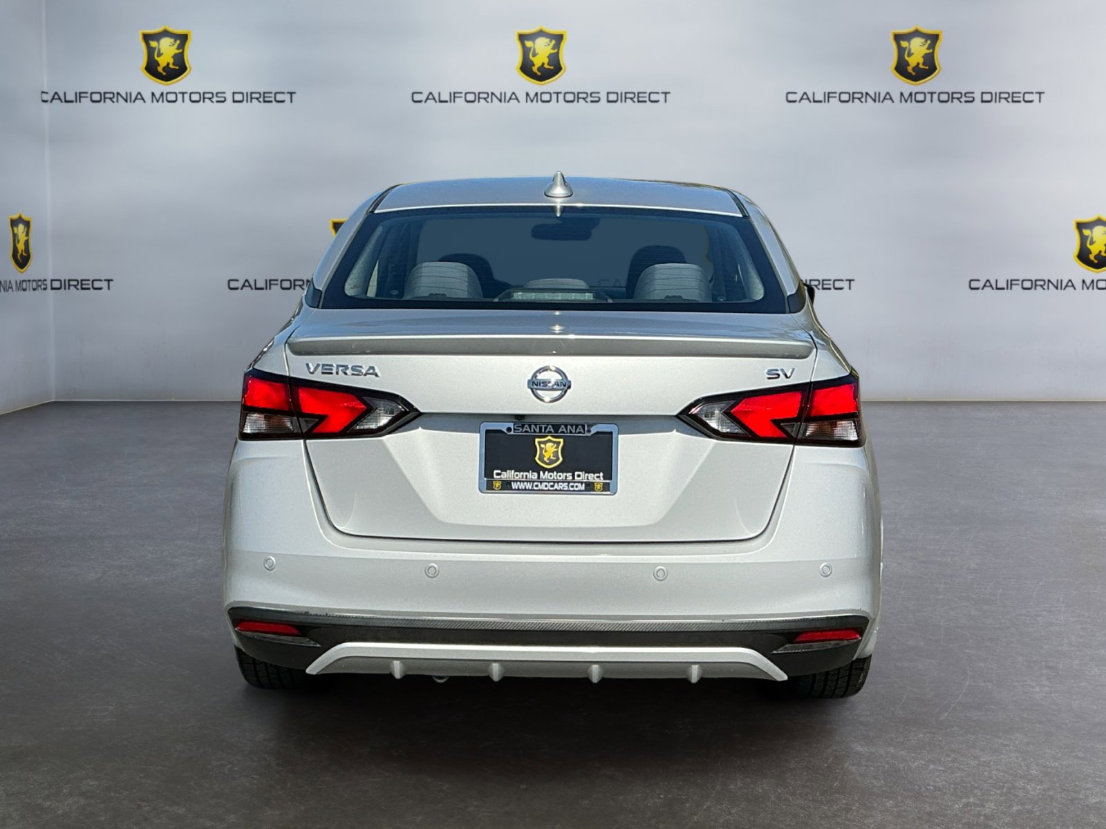 Used 2020 Nissan Versa SV w/ Trunk Package image 6
