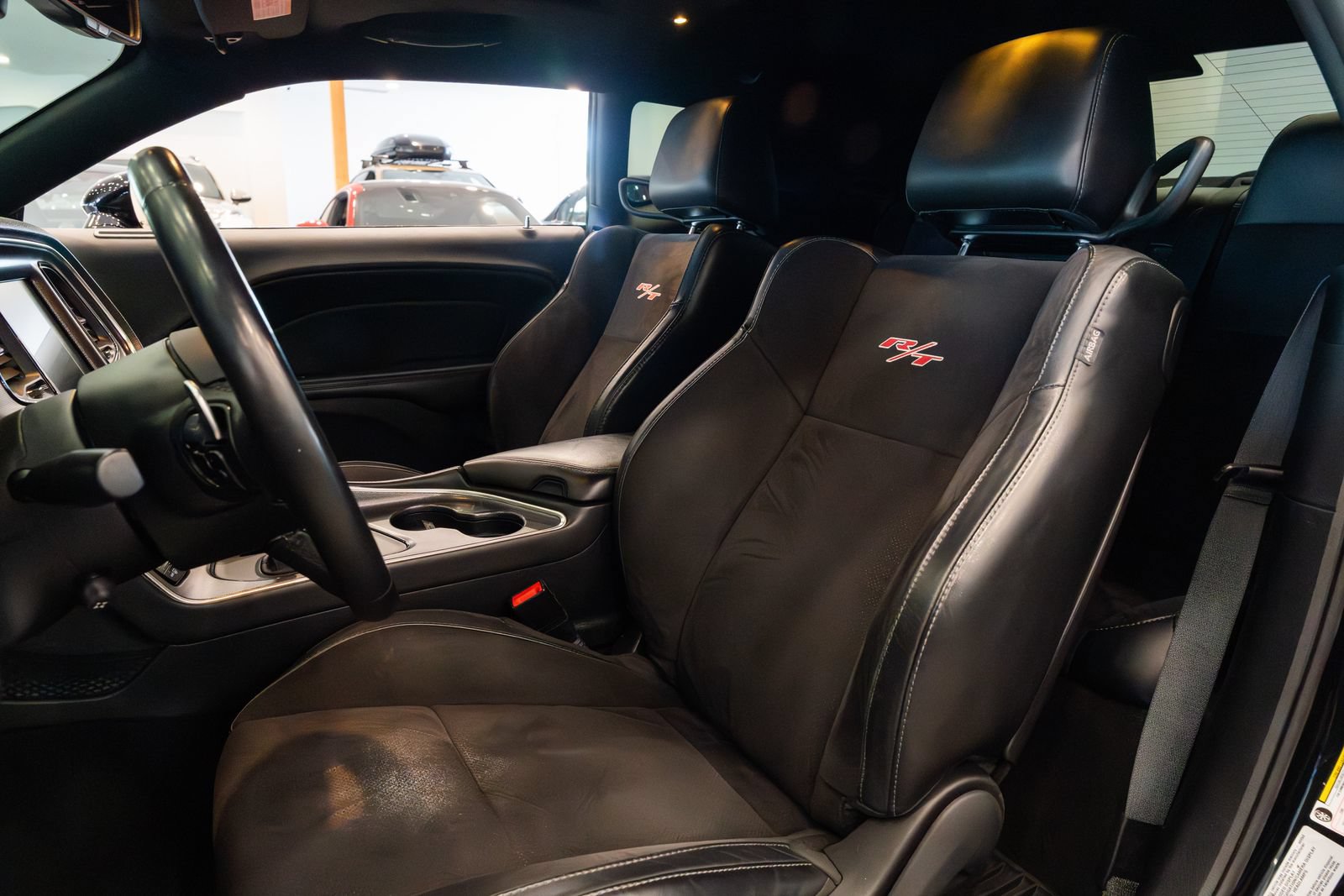 Used 2015 Dodge Challenger R/T Plus RWD image 16