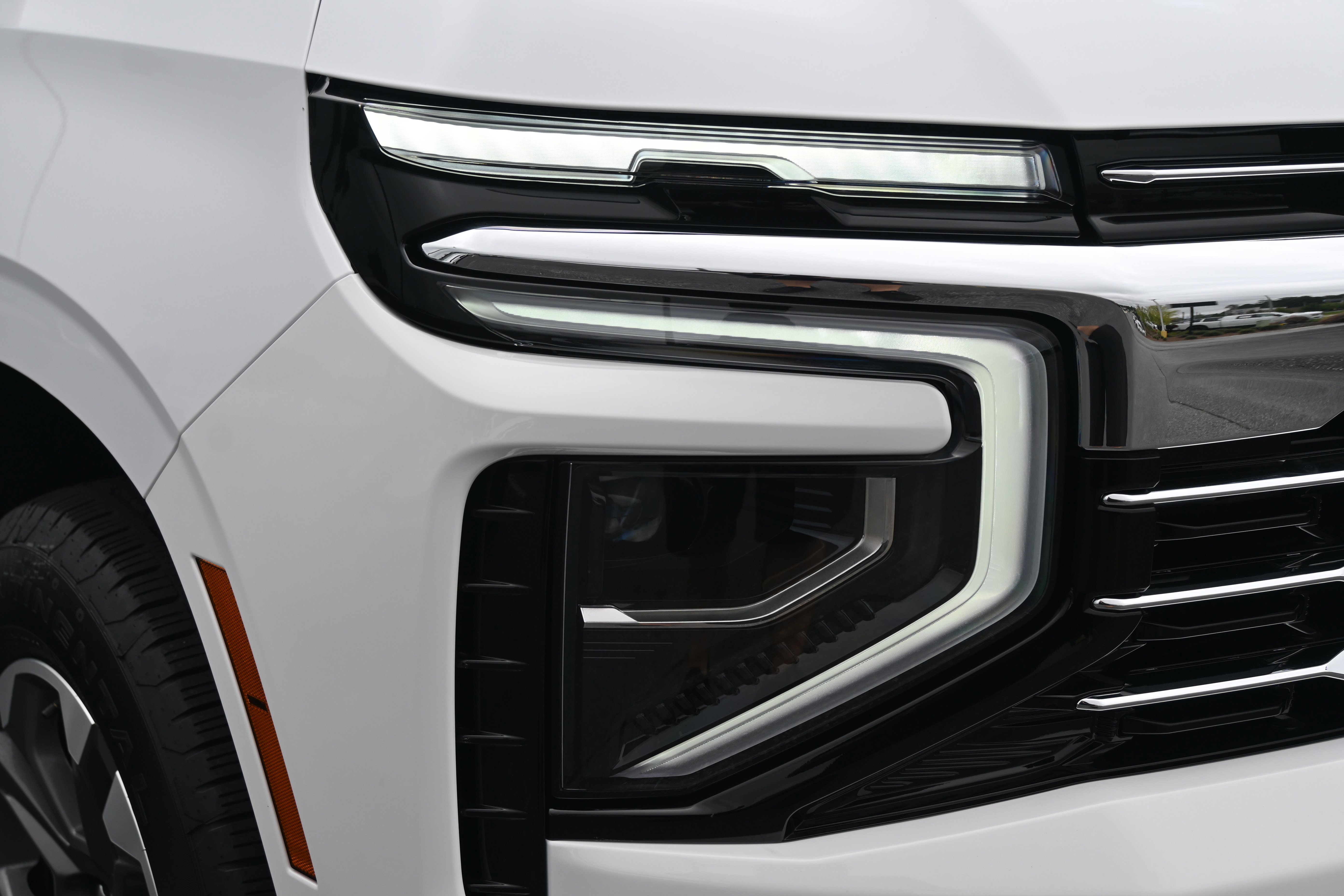 Used 2025 Chevrolet Tahoe LT w/ Comfort Package image 12