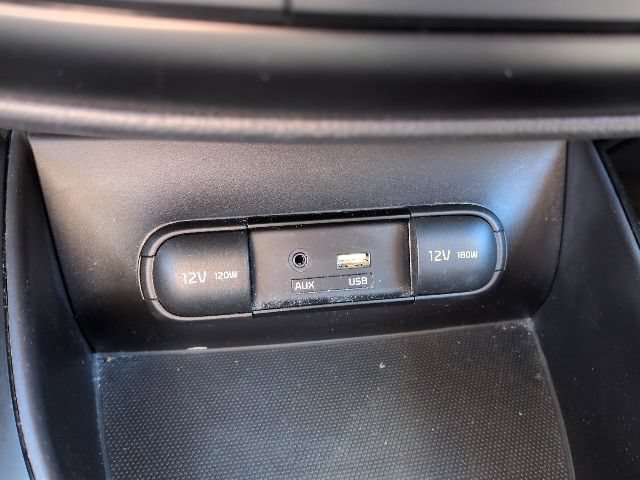 Used 2015 Kia Soul FWD image 18
