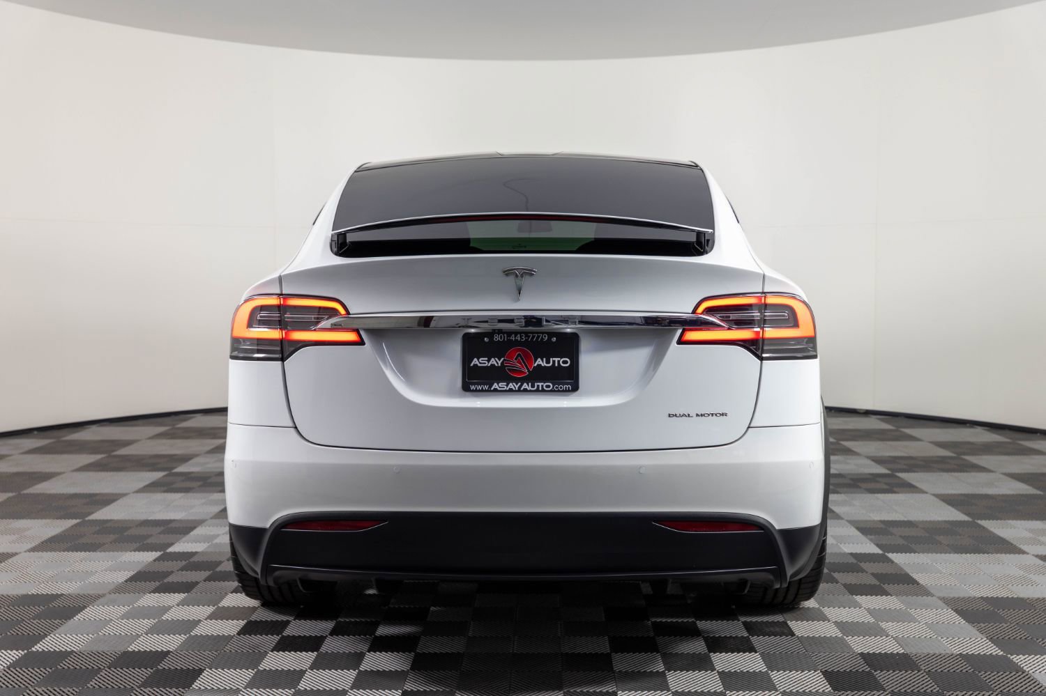 Used 2020 Tesla Model X Long Range image 6