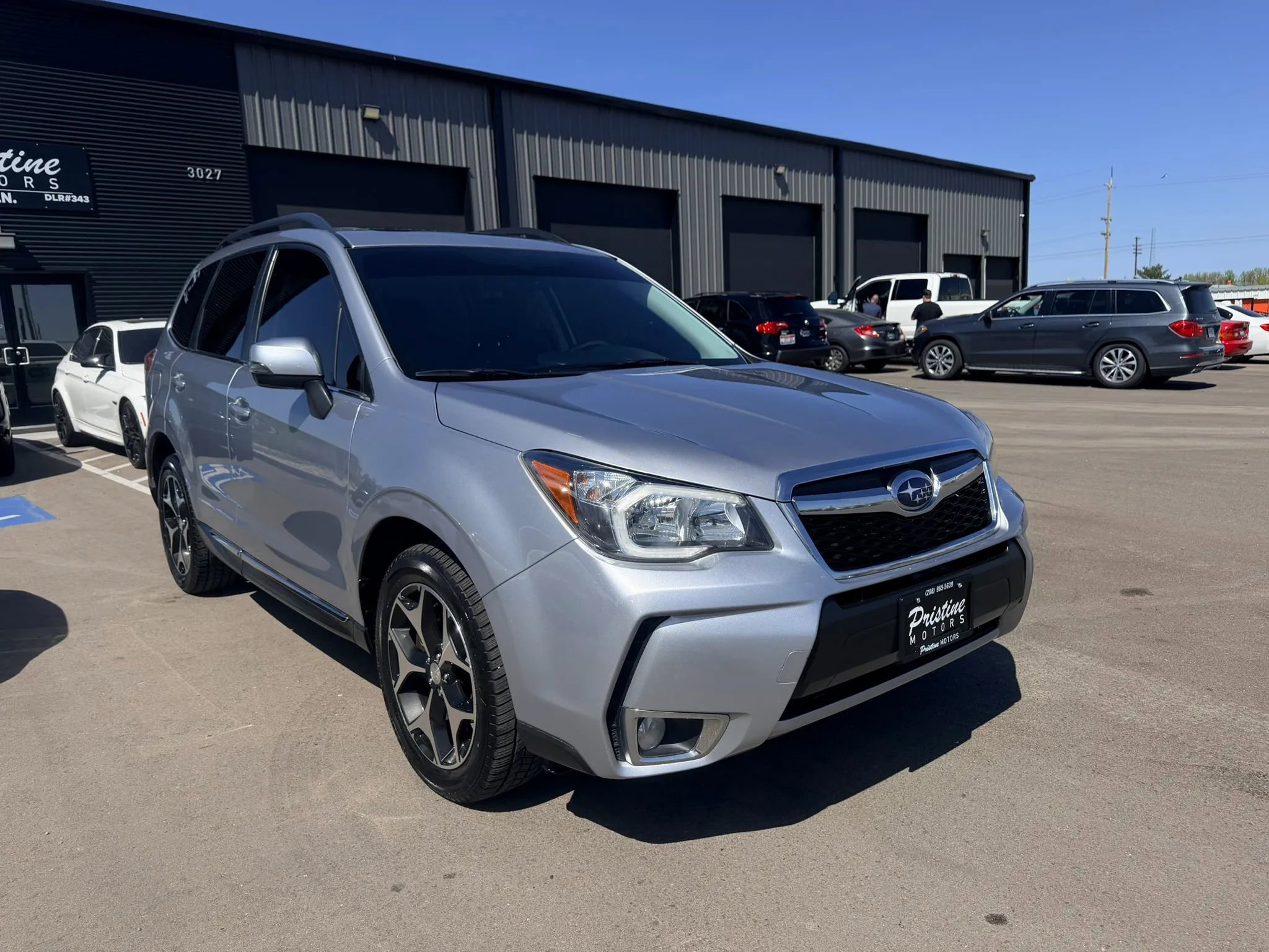Used 2016 Subaru Forester 2.0XT Touring w/ Popular Package #2 image 3