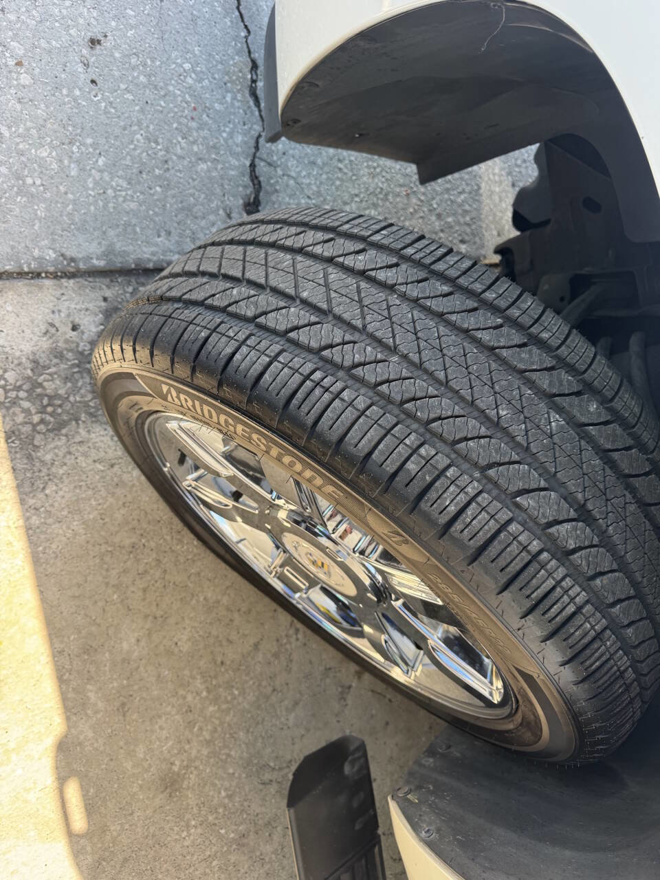 Used 2012 Cadillac Escalade EXT Premium image 12