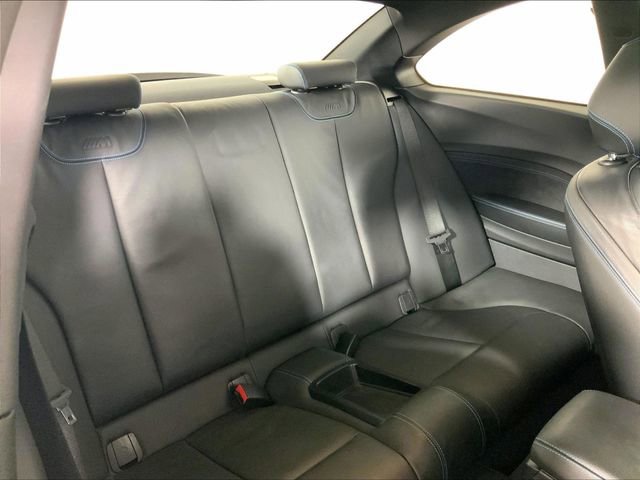 Used 2018 BMW M2 image 19