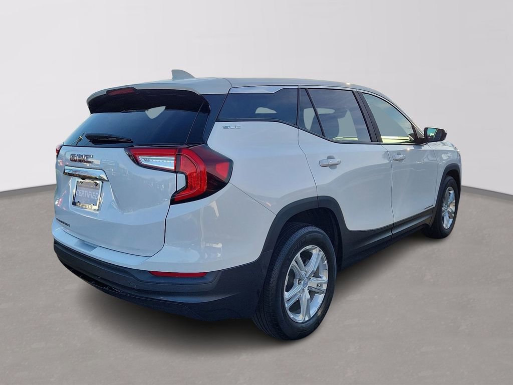 Certified 2022 GMC Terrain SLE image 4