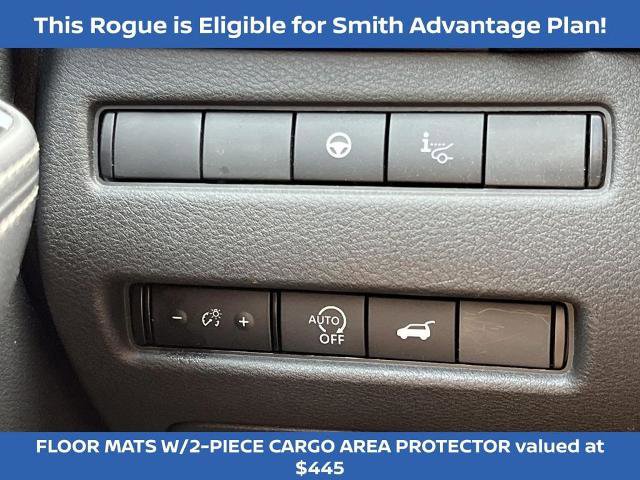 Certified 2024 Nissan Rogue Platinum w/ Platinum Premium Package image 14