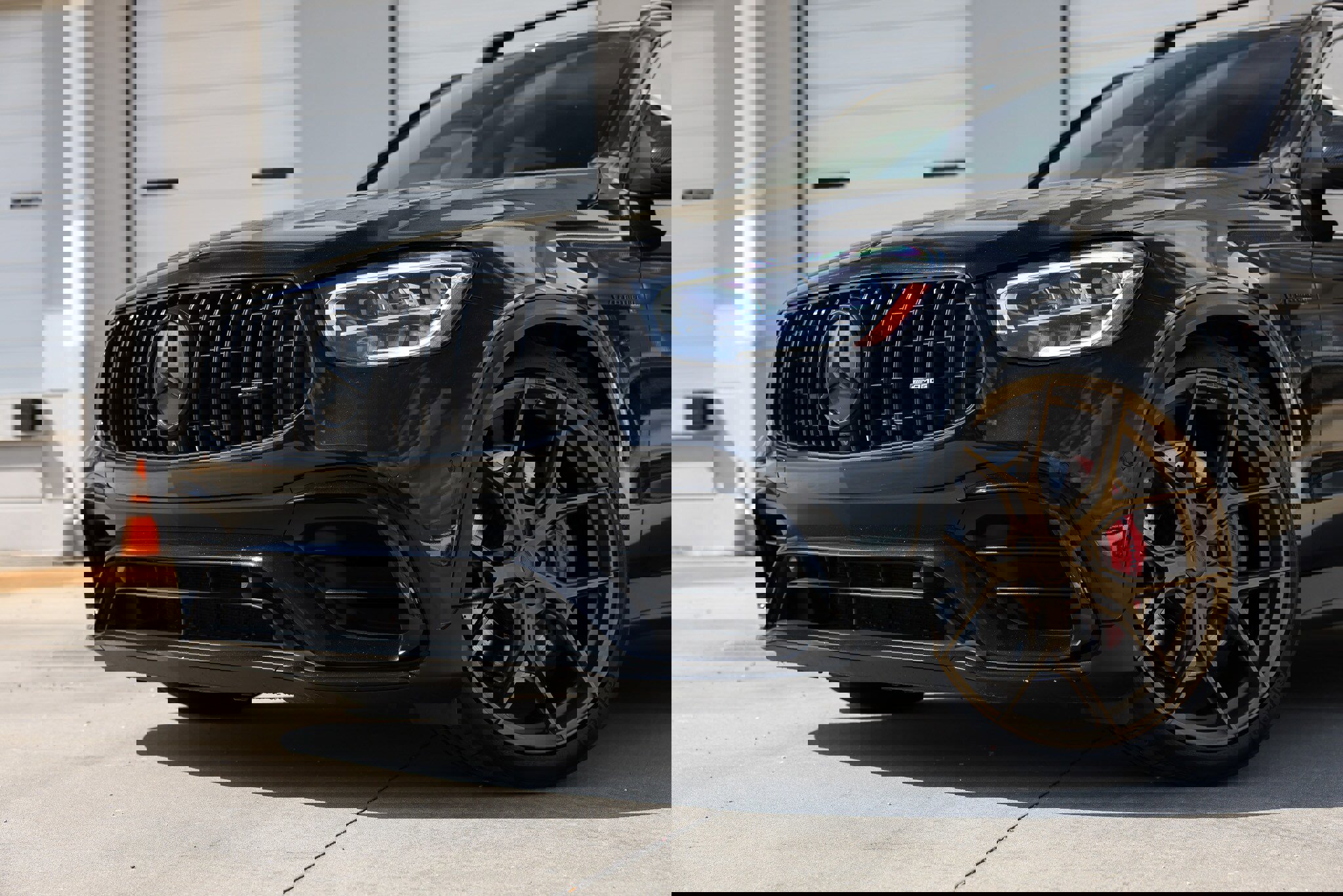 Used 2020 Mercedes-Benz GLC 63 AMG 4MATIC image 36