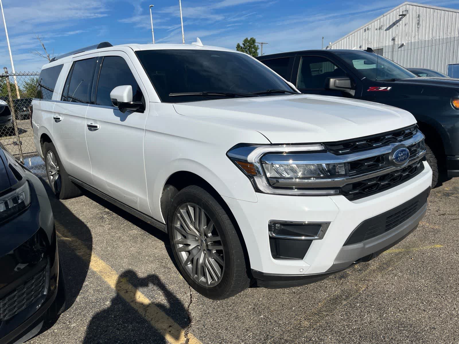 Used 2023 Ford Expedition Max Limited AWD/4WD image 17