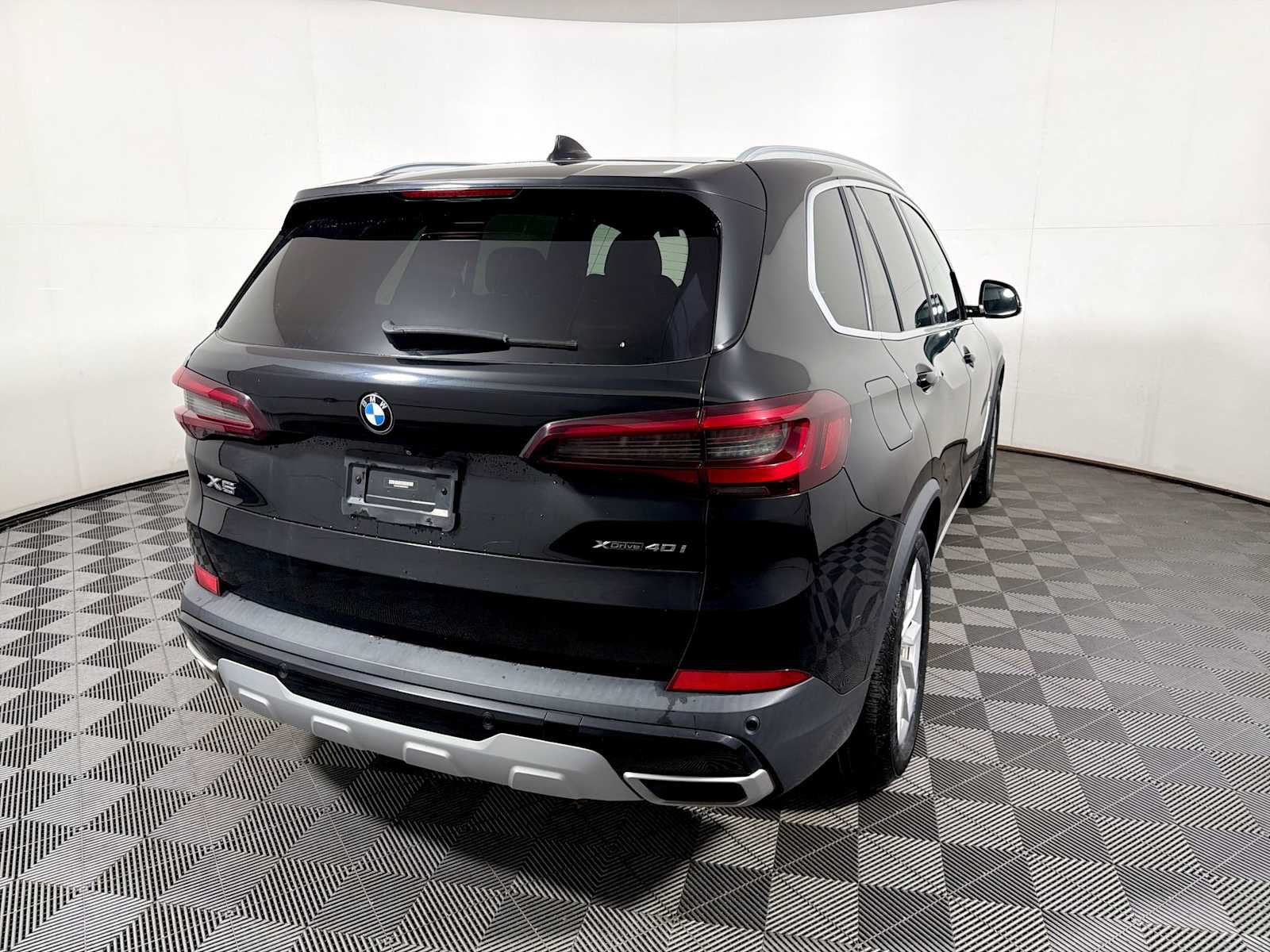 Used 2021 BMW X5 xDrive40i w/ Convenience Package AWD/4WD image 6