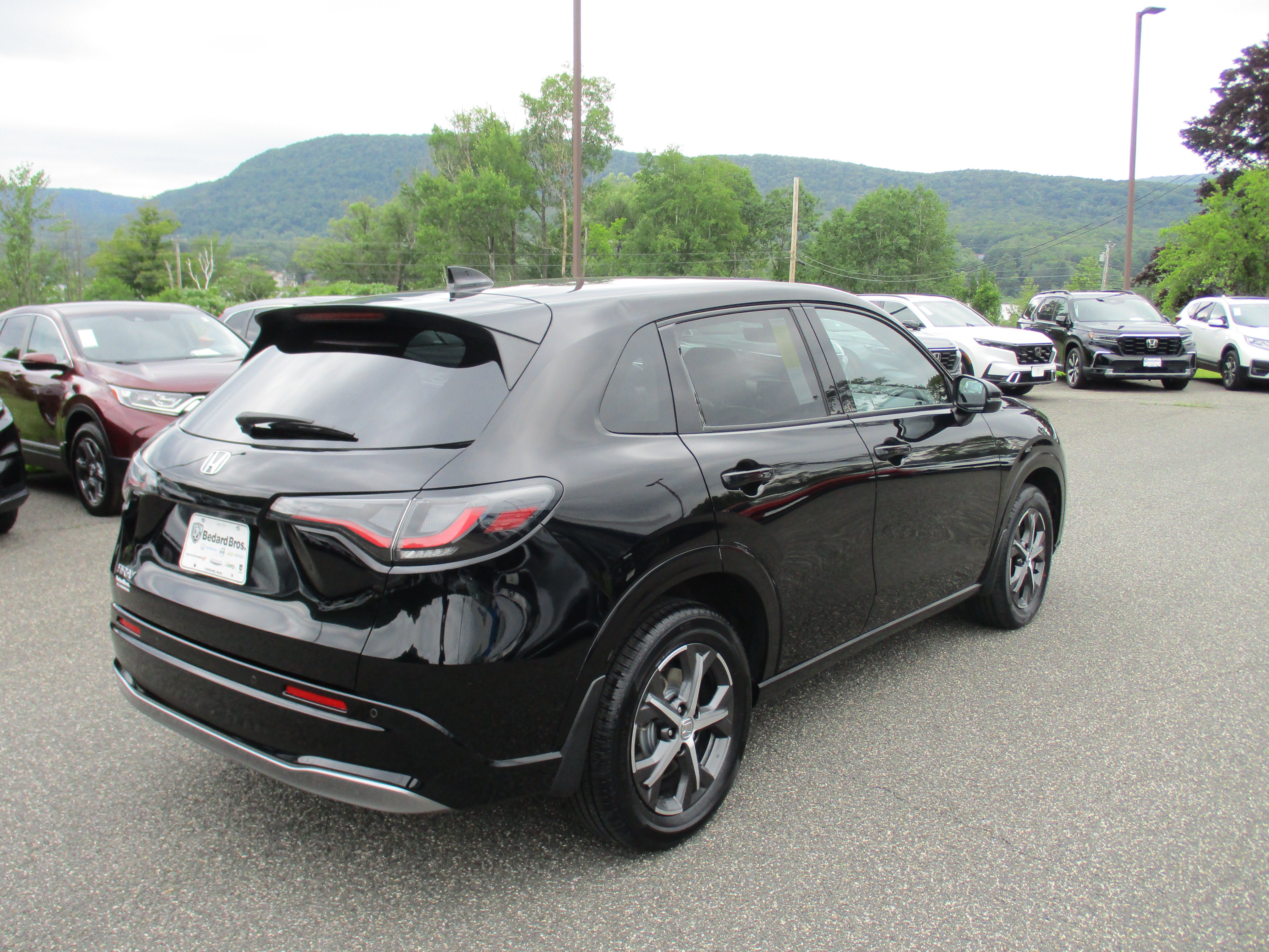 Certified 2024 Honda HR-V EX-L image 5