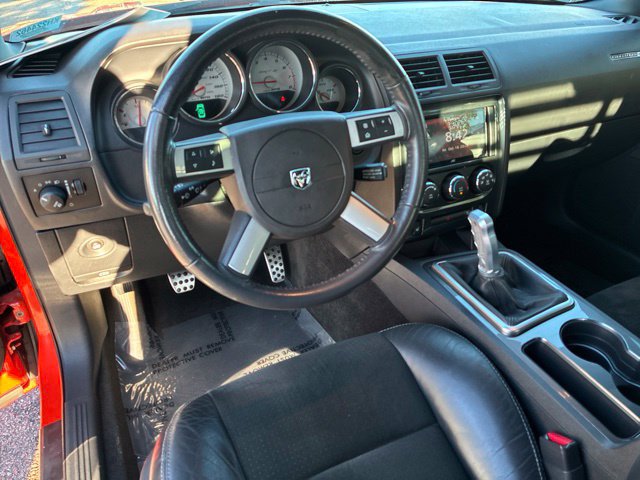 Used 2010 Dodge Challenger SRT8 RWD image 23