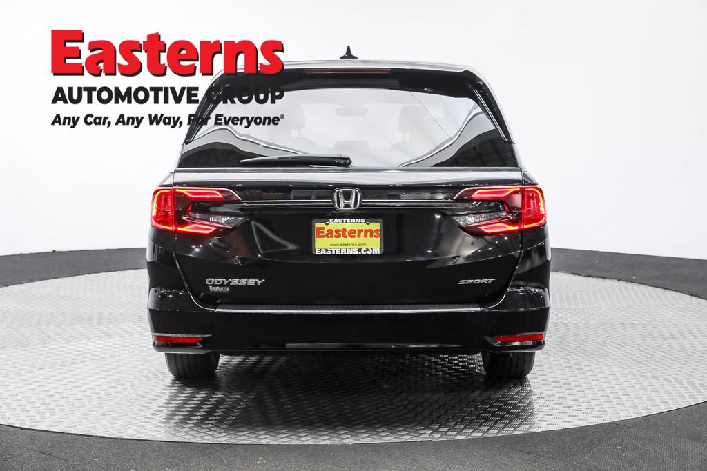 Used 2024 Honda Odyssey Sport image 6