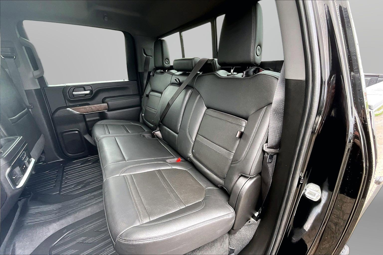 Used 2023 GMC Sierra 2500 Denali w/ Denali Ultimate Package AWD/4WD image 18