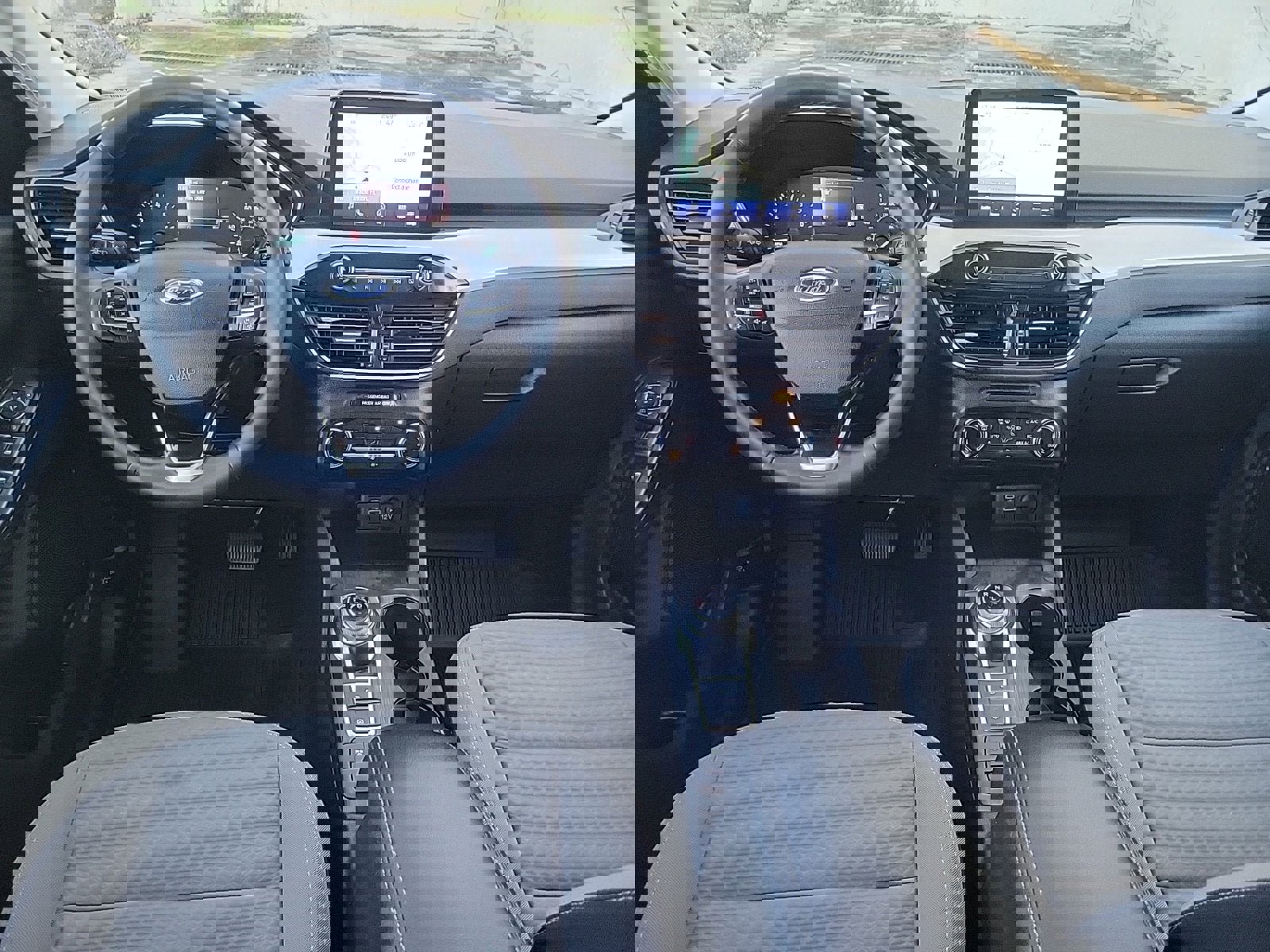 Used 2022 Ford Escape SE w/ Convenience Package image 17