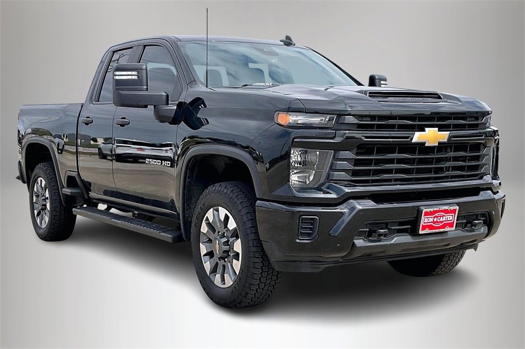 Used 2024 Chevrolet Silverado 2500 Custom w/ Custom Value Package