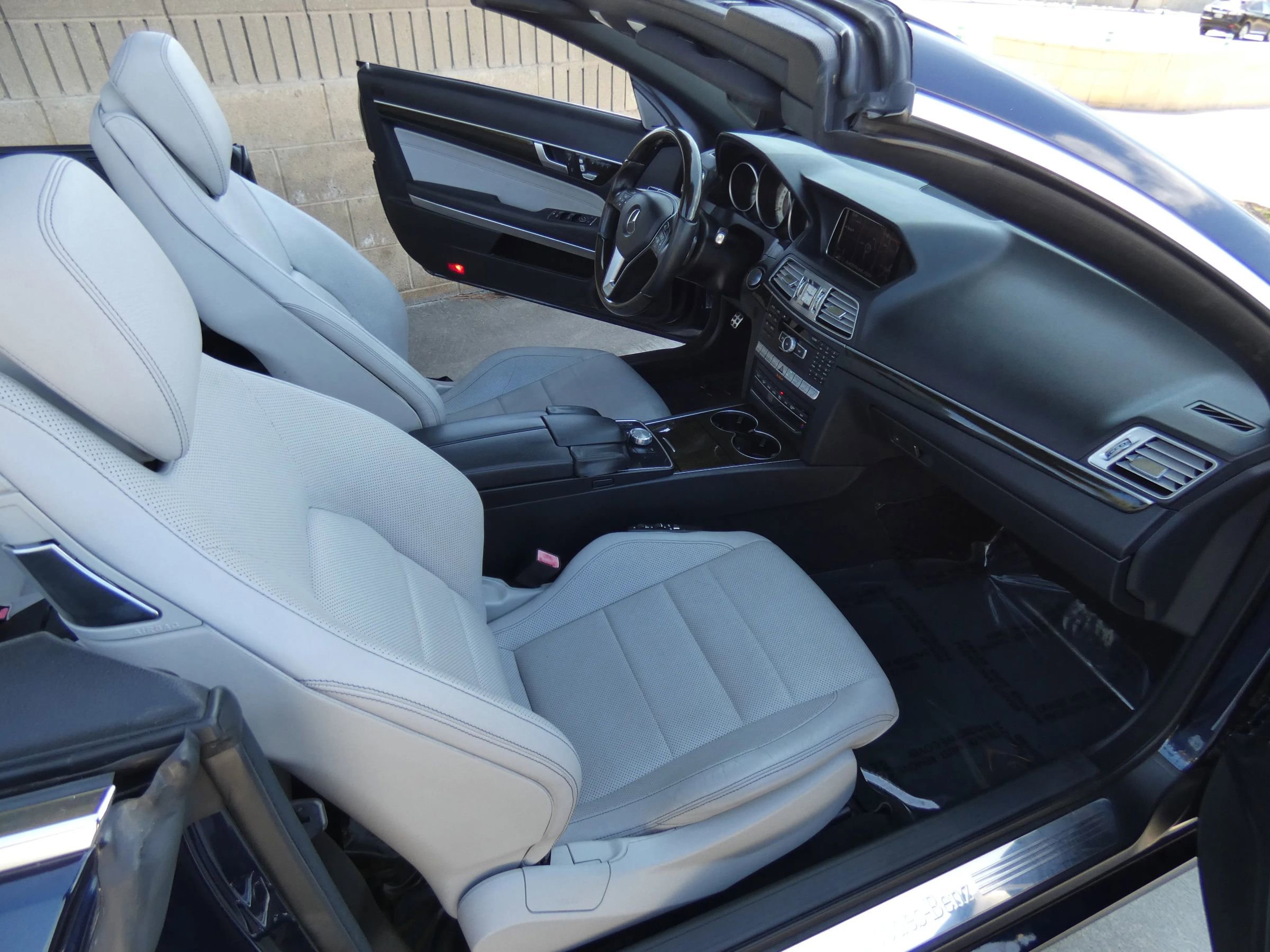 Used 2014 Mercedes-Benz E 350 Cabriolet w/ Premium 1 Package image 24