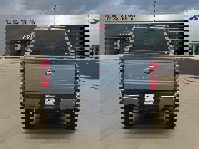 New 2025 Ford F250 Lariat w/ Lariat Ultimate Package image 4