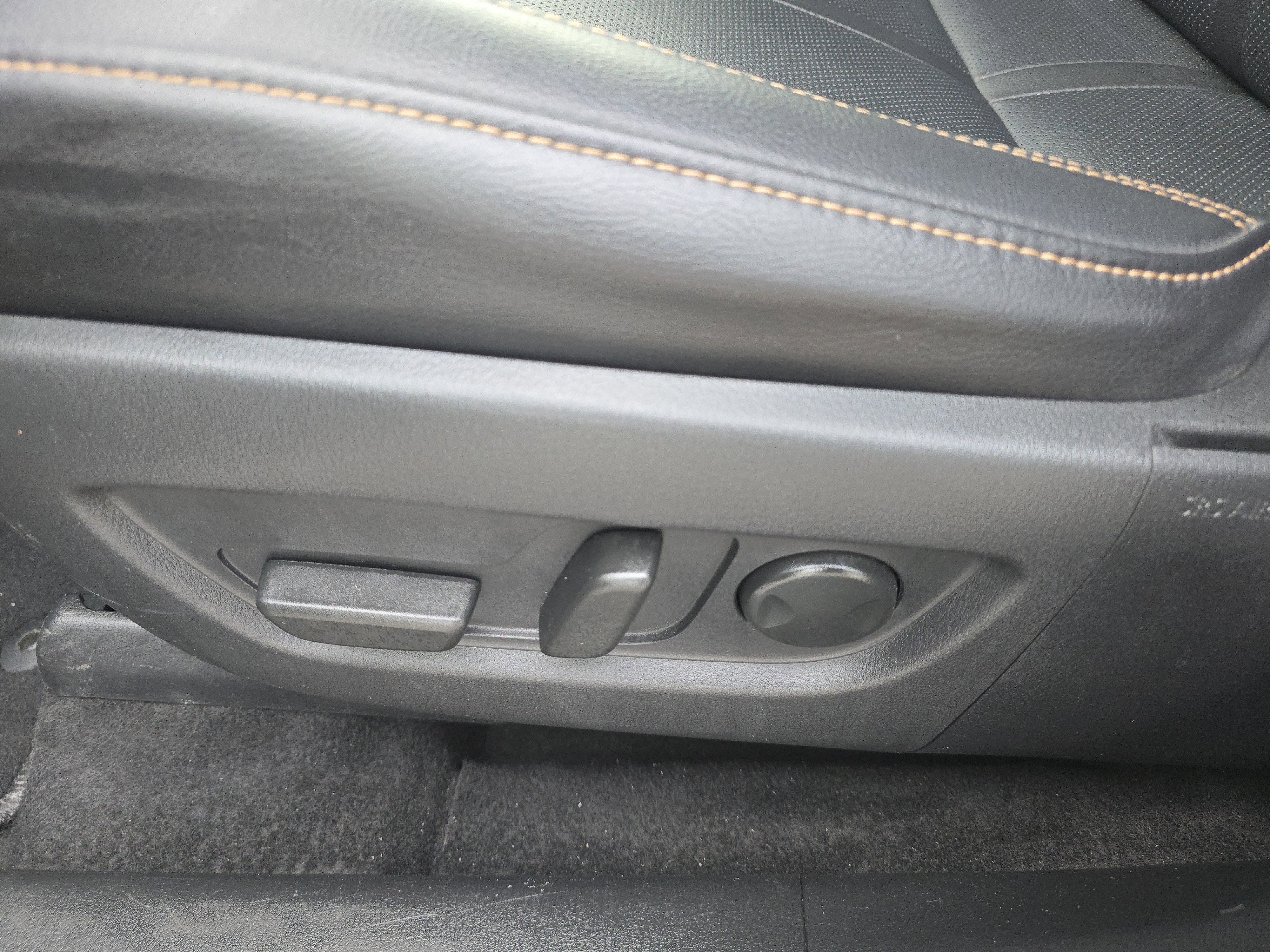 Used 2025 MAZDA CX-90 3.3 Turbo w/ Premium Sport Pkg image 7