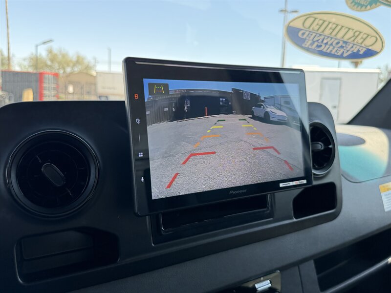 Used 2023 Mercedes-Benz Sprinter 3500 w/ Charging Package, Dashboard image 18
