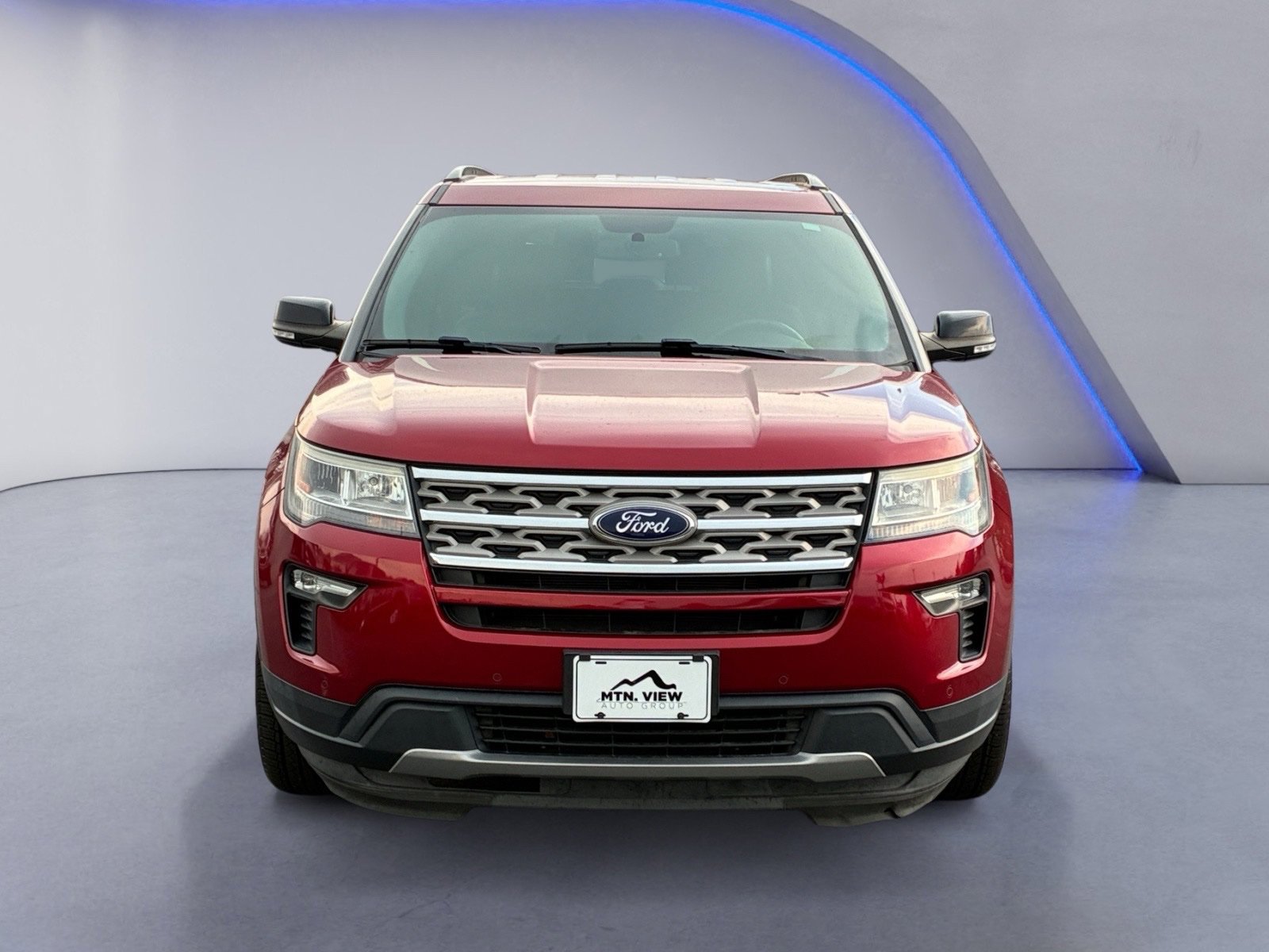 Used 2018 Ford Explorer XLT w/ Equipment Group 202A FWD image 7