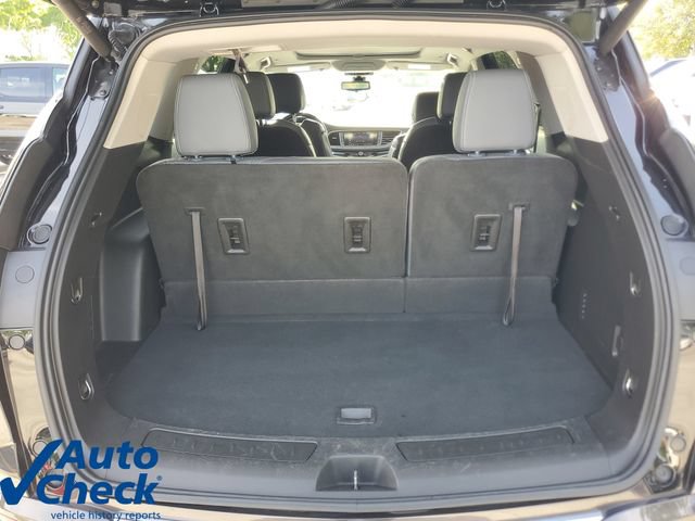 Used 2021 Buick Enclave Essence w/ Sound and Sites Package FWD image 9