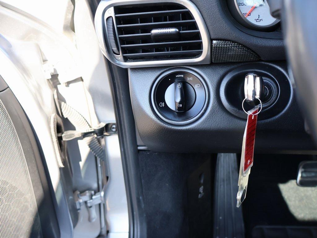 Used 2012 Porsche 911 Carrera 4S image 32