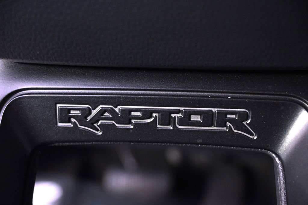 Used 2025 Ford F150 Raptor image 39