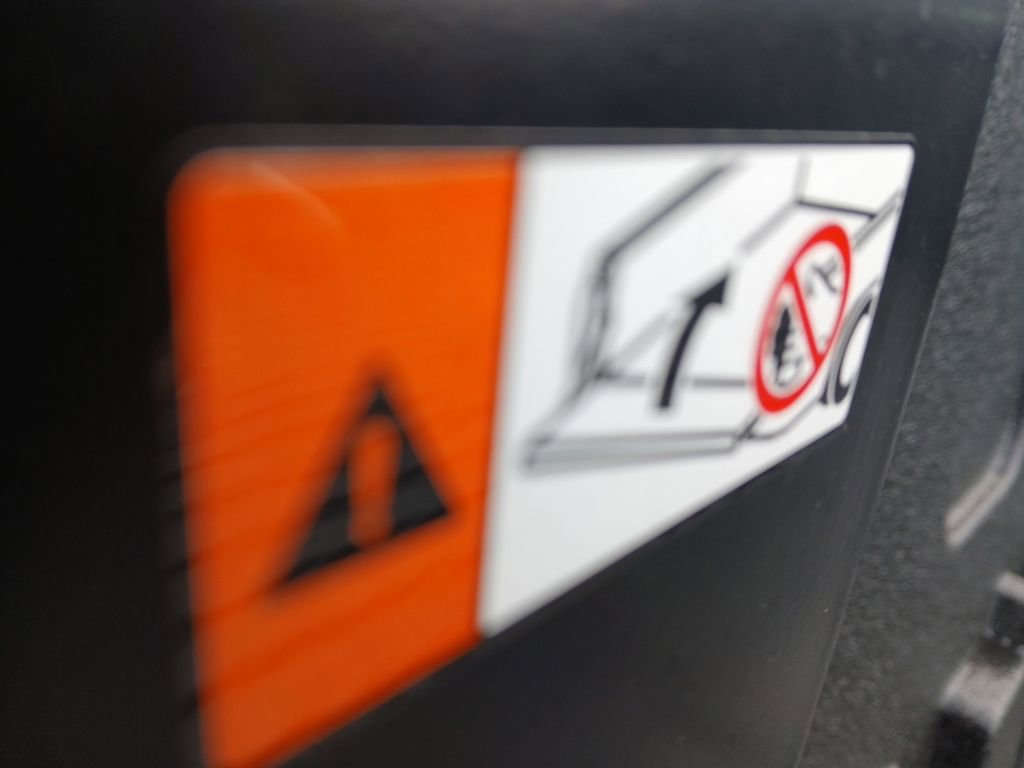 New 2026 Toyota Tundra Platinum image 17