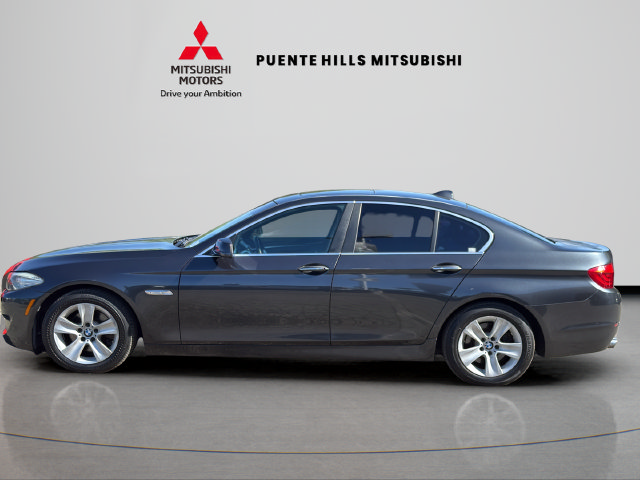 Used 2011 BMW 528i Sedan RWD image 7
