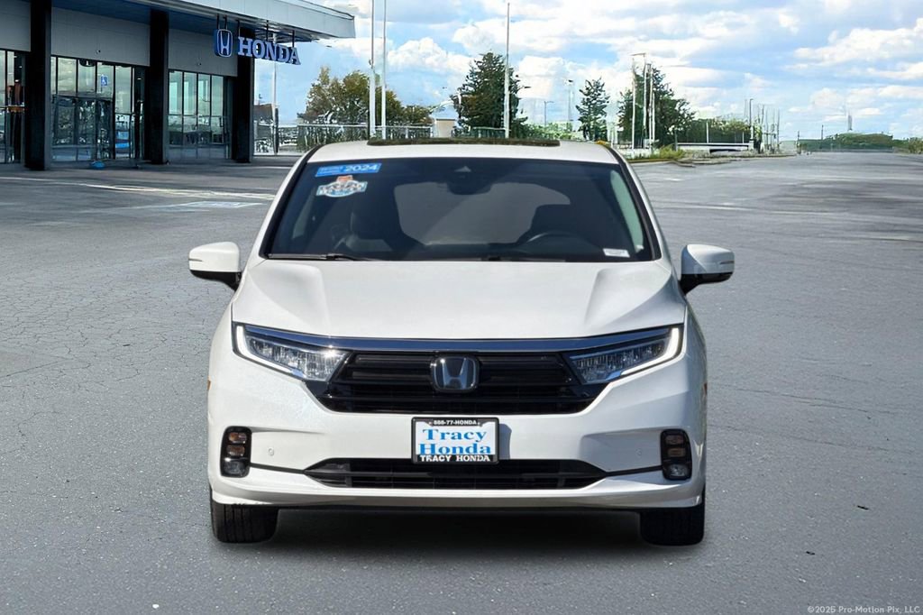 Certified 2024 Honda Odyssey Elite image 16