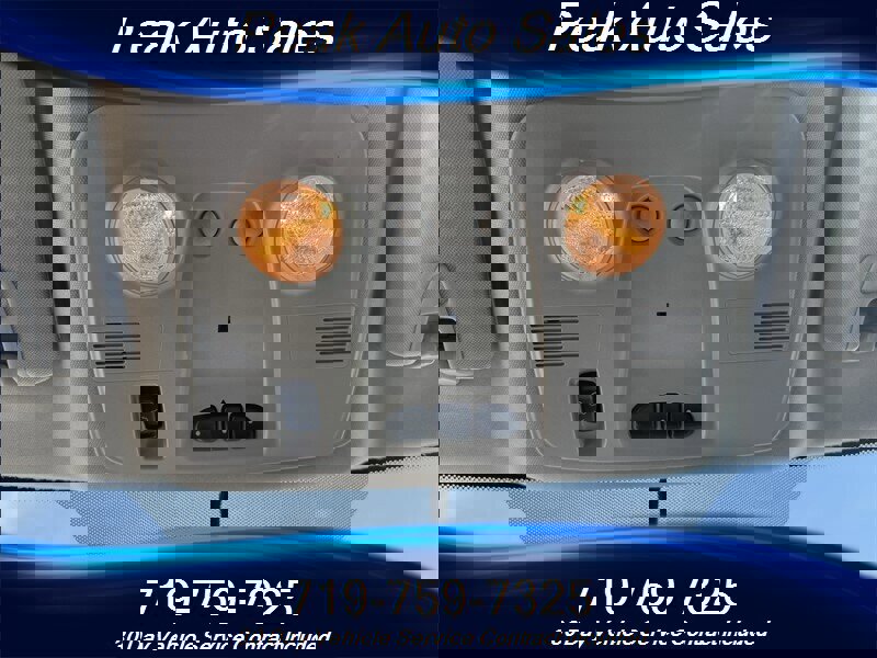 Used 2012 GMC Acadia SLT image 23