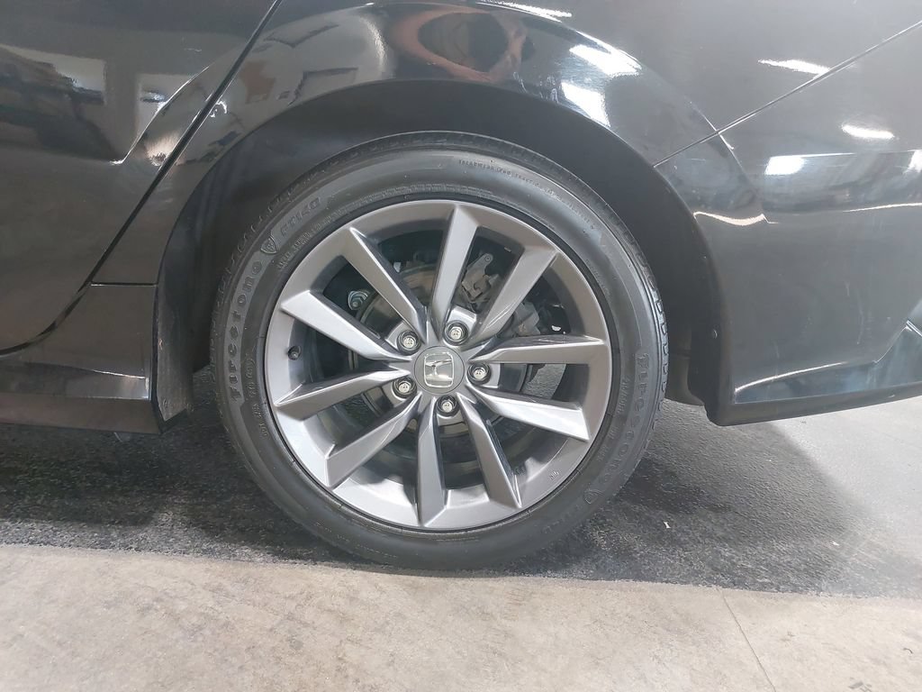 Used 2020 Honda Civic EX image 33