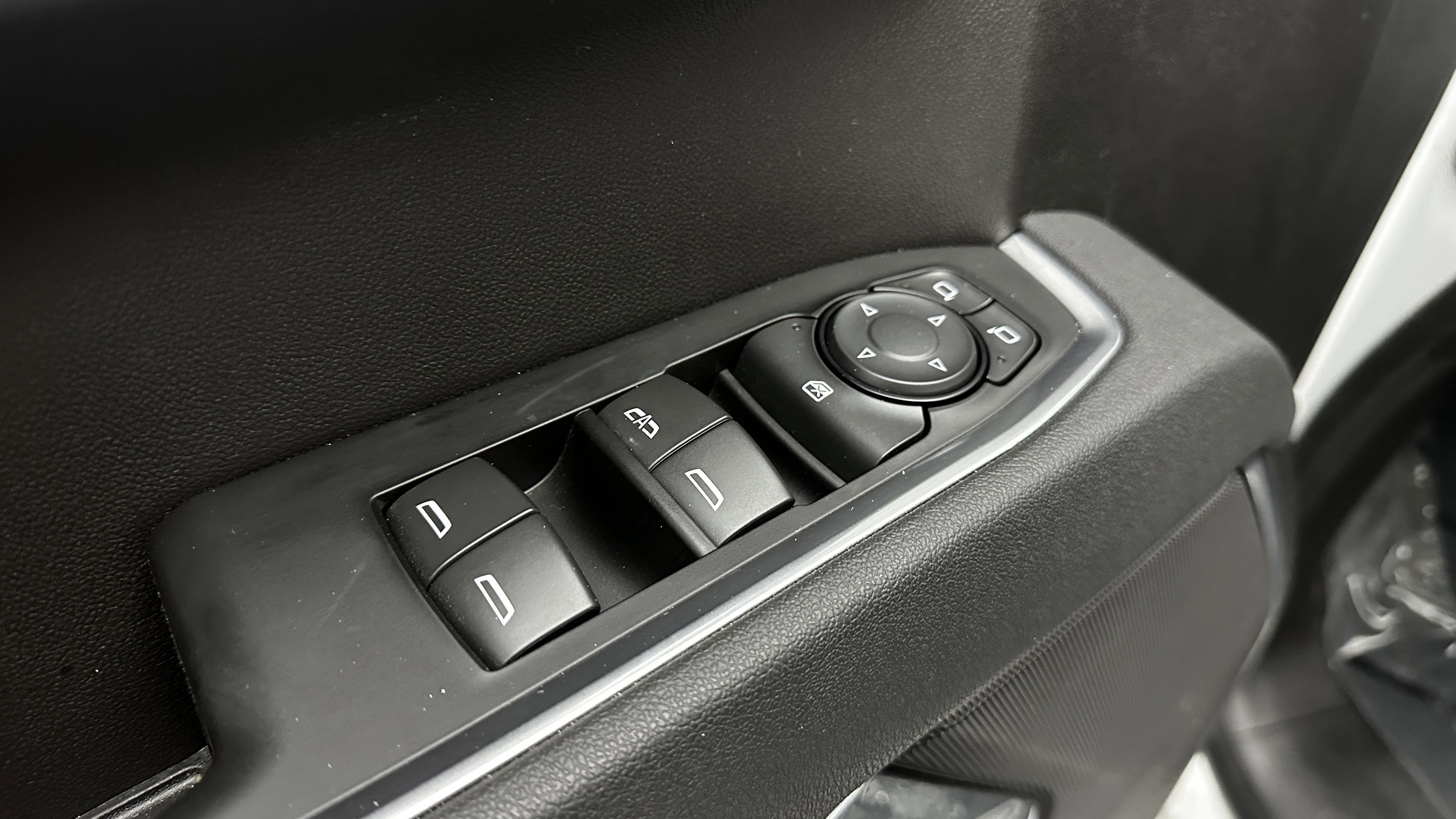 Used 2026 Chevrolet Silverado 1500 RST image 12