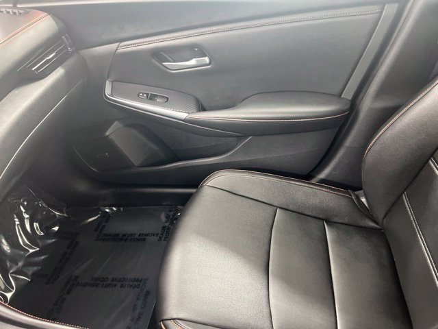 Used 2023 Nissan Sentra SR w/ SR Premium Package FWD image 15