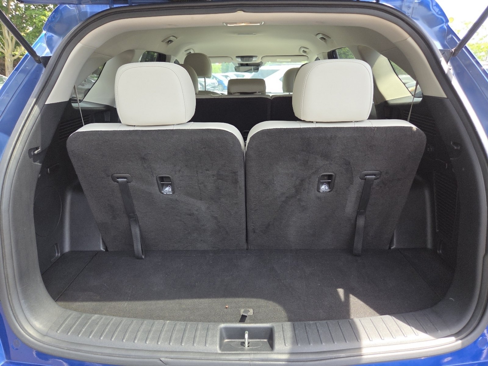 Used 2021 Kia Sorento S FWD image 24