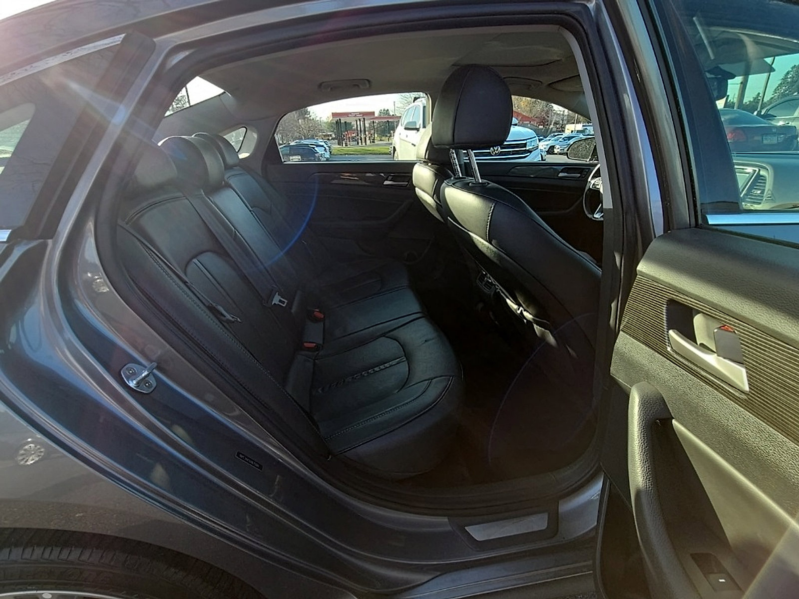 Used 2018 Hyundai Sonata Limited image 43