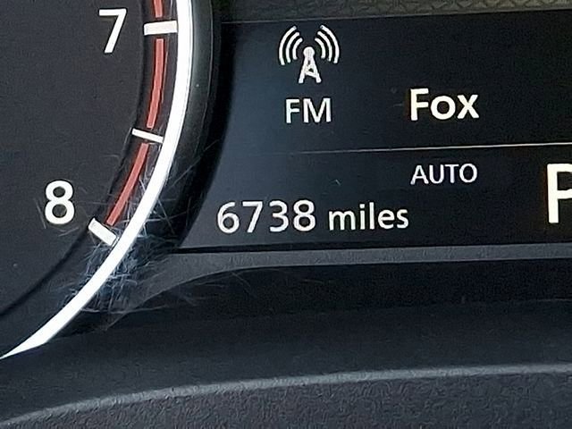 Used 2025 Nissan Rogue SV AWD/4WD image 19