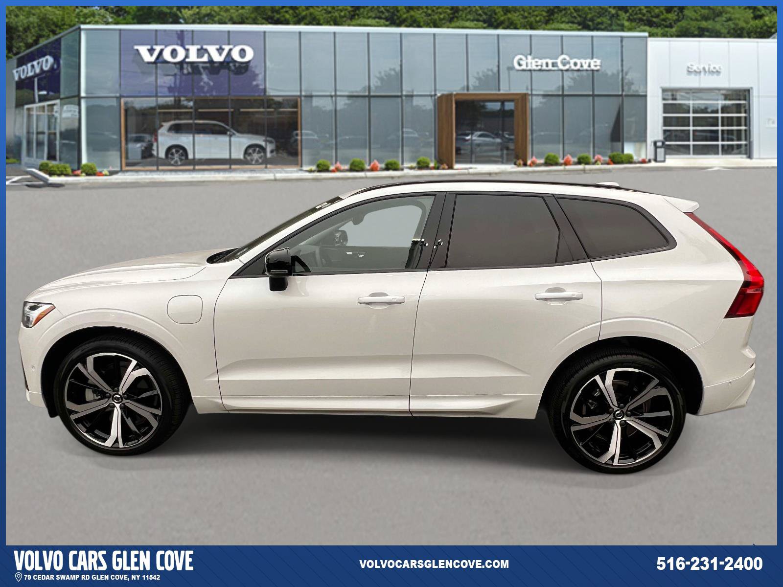 Used 2024 Volvo XC60 T8 Ultimate w/ Protection Package Premier AWD/4WD image 4