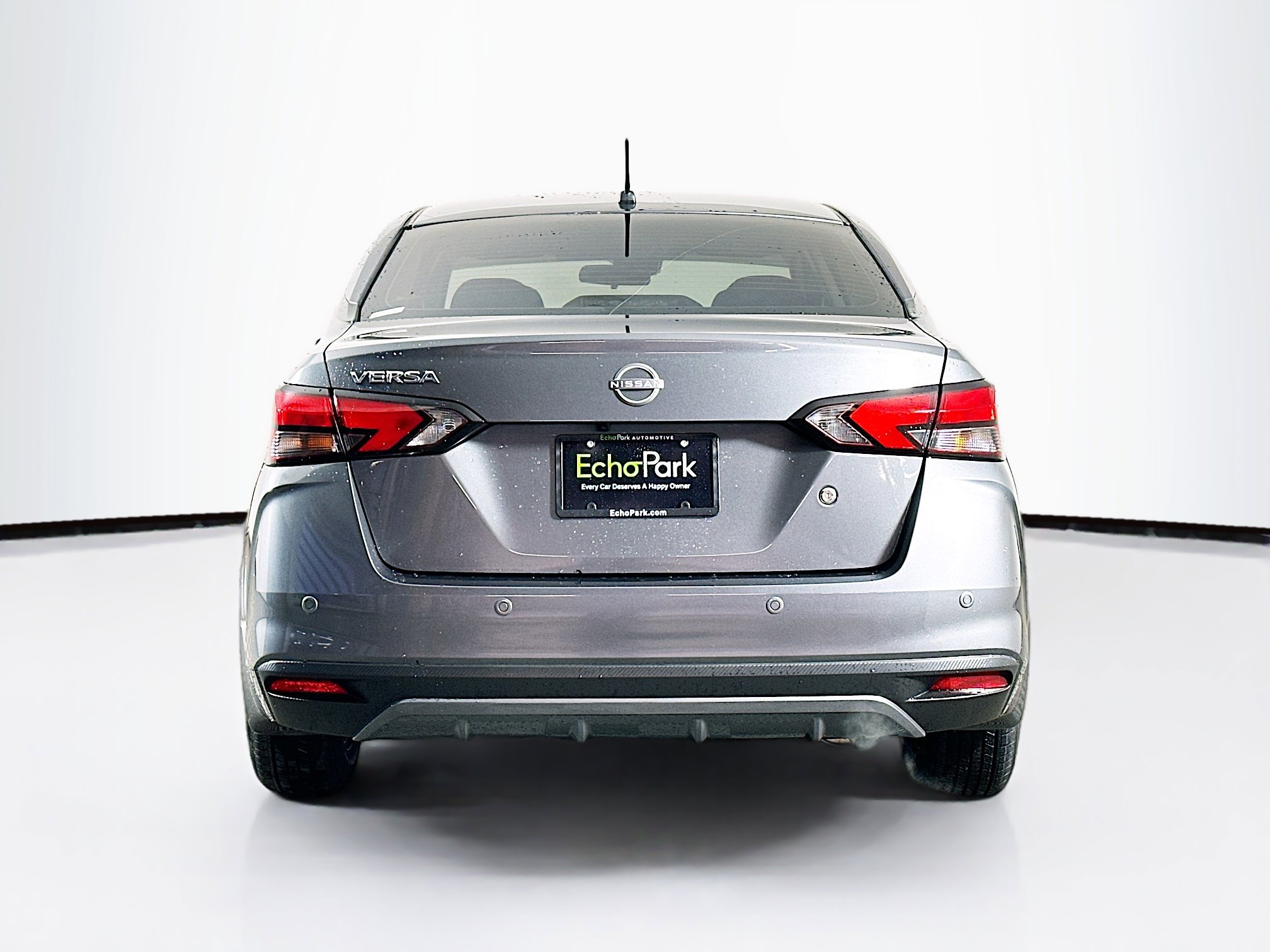 Used 2024 Nissan Versa S w/ Trunk Package image 7