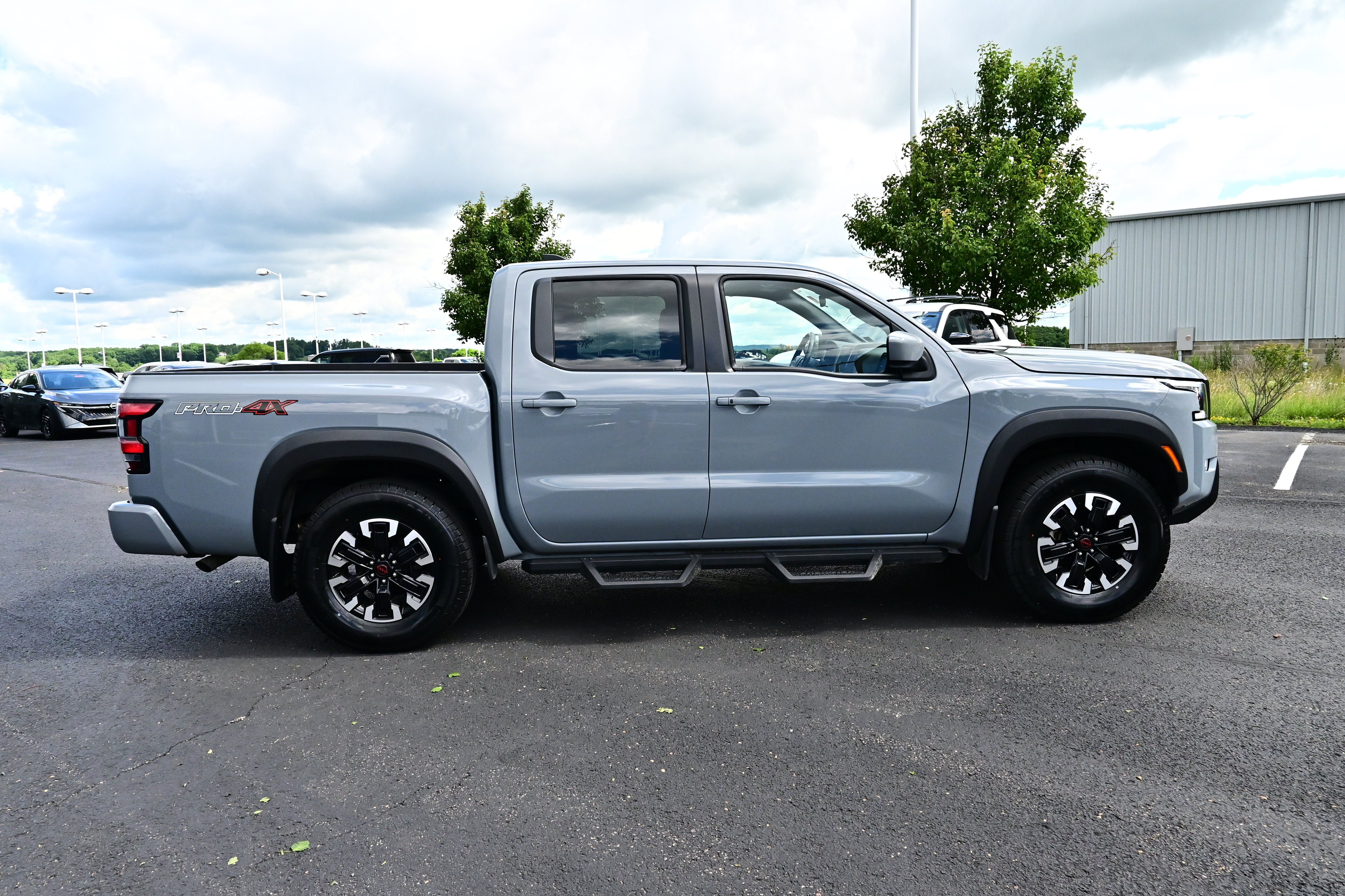 Certified 2024 Nissan Frontier PRO-4X w/ Technology Package AWD/4WD image 5