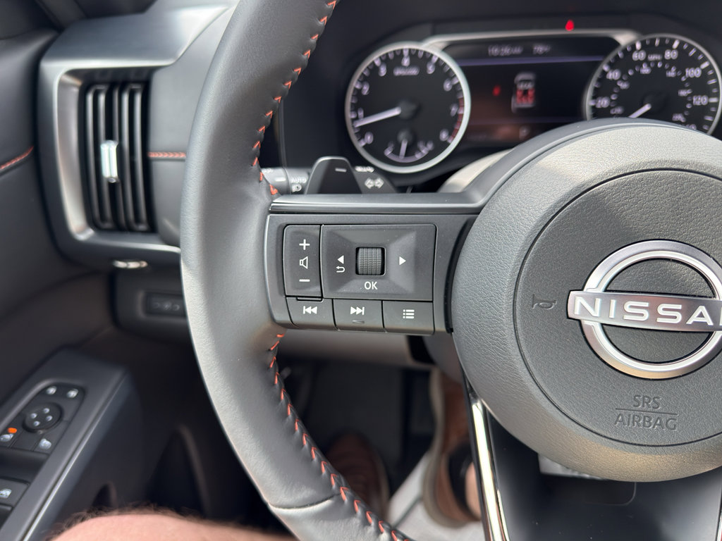 Used 2025 Nissan Pathfinder Rock Creek image 25